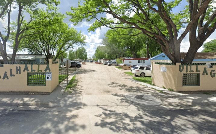 Pictures of Multifamily property located at 808 Bob Blvd, Brush, CO 80723 for sales - image #1