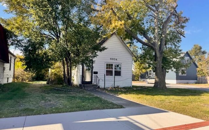 Pictures of Office, Retail property located at 6604 Kennedy Avenue 6606, Hammond, IN 46323 for sales - image #1