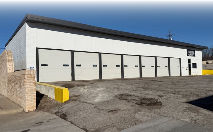 Pictures of Industrial property located at 1003 Fort Crook Rd N, Bellevue, NE 68005 for sales - image #1