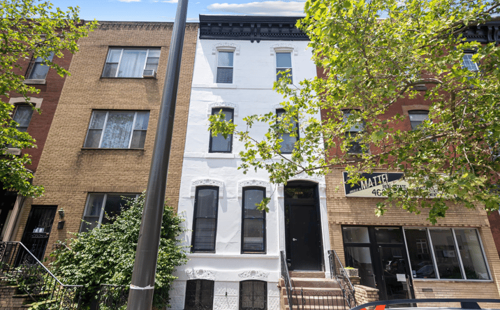Pictures of Multifamily property located at 1618 S Broad St, Philadelphia, PA 19145 for sales - image #1