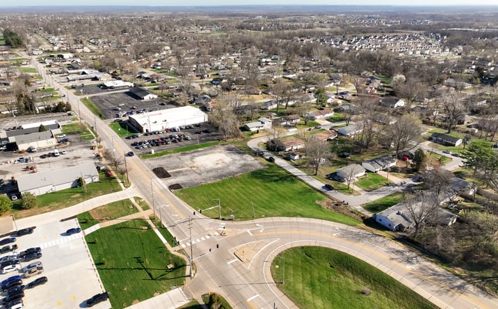 Pictures of Land property located at 512 Sonderen St, O'Fallon, MO 63366 for sales - image #1