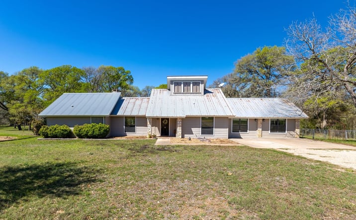 Pictures of Land property located at 12 Creekwood Dr, Schulenburg, TX 78956 for sales - image #1