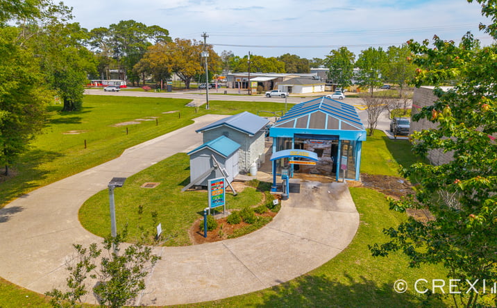 image of property at 3226 W PINHOOK Rd LA 70508