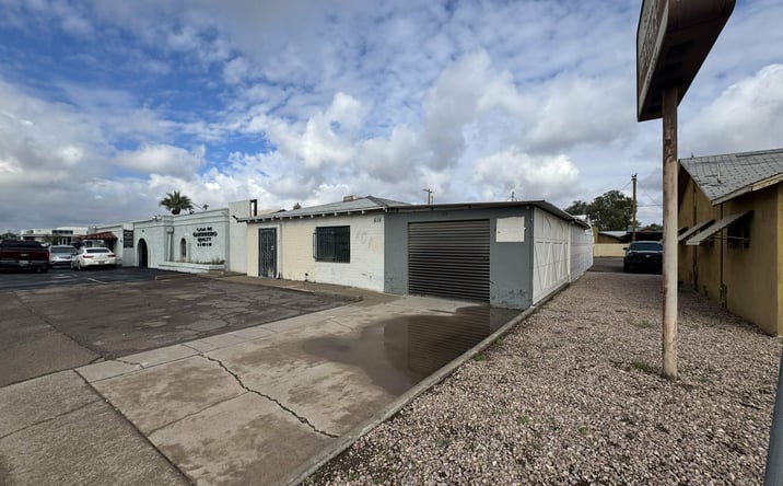 Pictures of Industrial property located at 514 E Southern Ave, Phoenix, AZ 85040 for sales - image #1