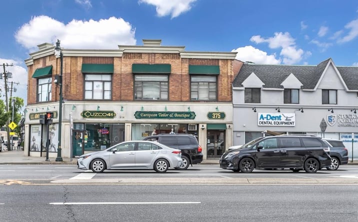 Pictures of Retail property located at 379 Sunrise Highway, Hempstead, NY 11563 for sales - image #1