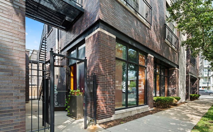 Pictures of Multifamily, Office property located at 1608 W Cornelia Avenue, Chicago, IL 60657 for sales - image #1
