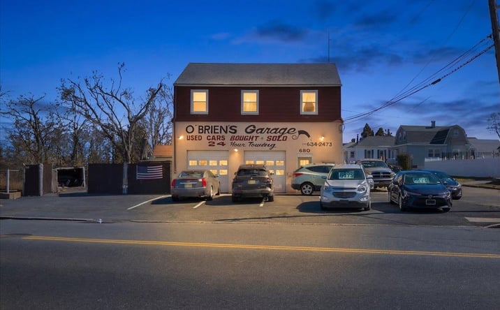 Pictures of Special Purpose property located at 690 Rahway Avenue, Woodbridge Proper, NJ 07095 for sales - image #1