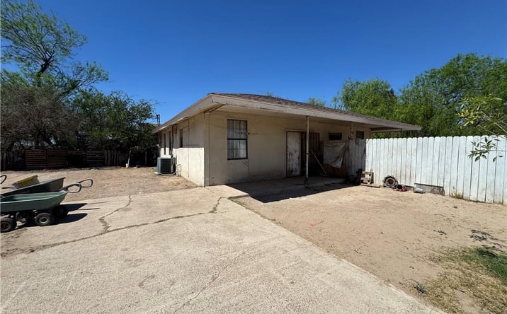 Pictures of Multifamily property located at 420-422 La Homa Road, Mission, TX 78572 for sales - image #1