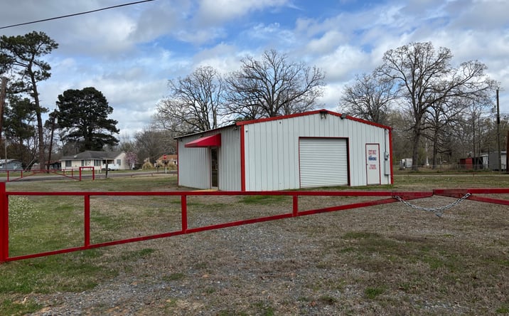 Pictures of Special Purpose property located at 13510 New Boston Rd., Hooks, TX 75561 for sales - image #1