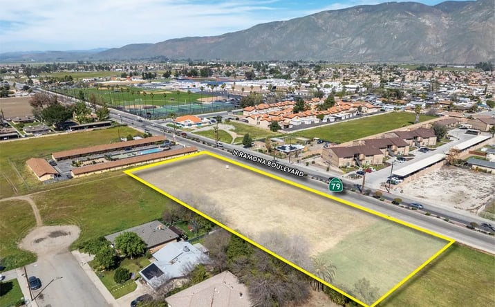 Pictures of Land property located at 420 N Ramona Blvd, San Jacinto, CA 92583 for sales - image #1
