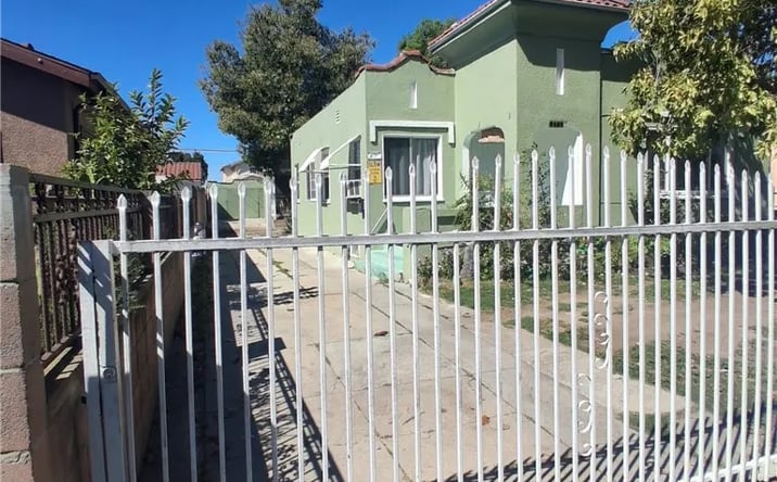 Pictures of Multifamily property located at 8469 Cypress, South Gate, CA 90280 for sales - image #1