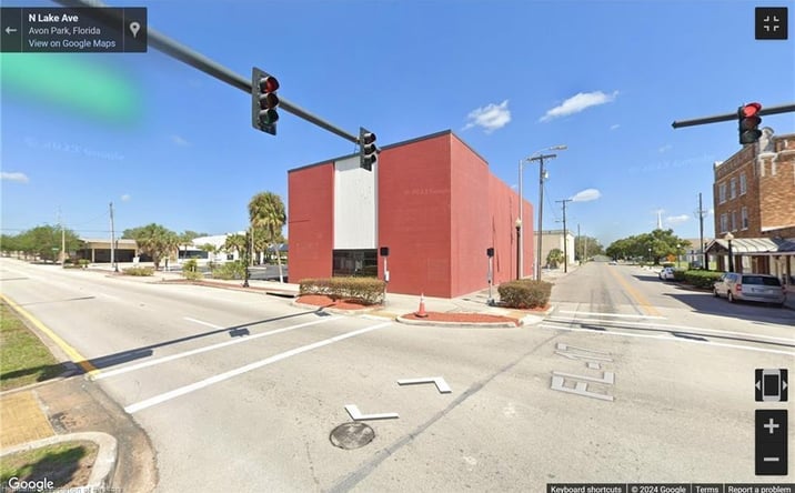 Pictures of Business for Sale property located at 2 W Main Street, Avon Park, FL 33825 for sales - image #1