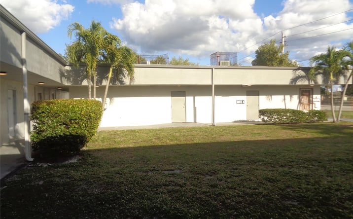 Pictures of Business for Sale, Office property located at 2323 NW 19th Street, Fort Lauderdale, FL 33311 for sales - image #1