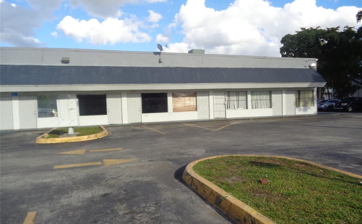 Pictures of Industrial property located at 1612 NW 38th Avenue, Fort Lauderdale, FL 33311 for sales - image #1