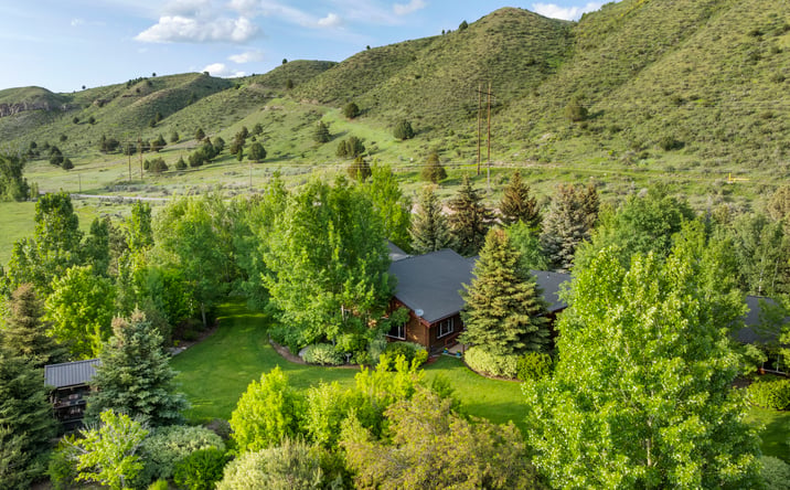 Pictures of Hospitality, Land property located at 1591 Old Irwin Rd, Irwin, ID 83428 for sales - image #1