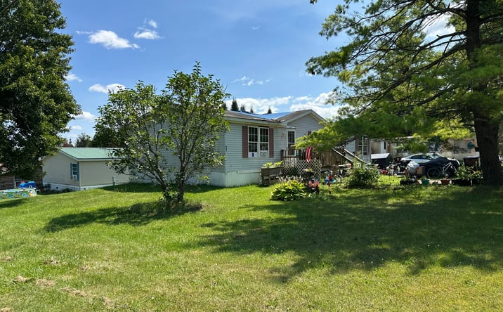 Pictures of Mobile Home Park property located at 1795 Co Rd 107, Amsterdam, NY 12010 for sales - image #1