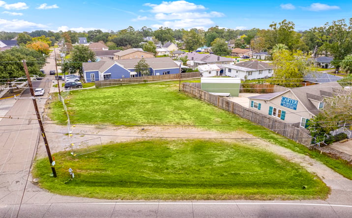 Pictures of Land property located at 9225 Jefferson Hwy, River Ridge, LA 70123 for sales - image #1