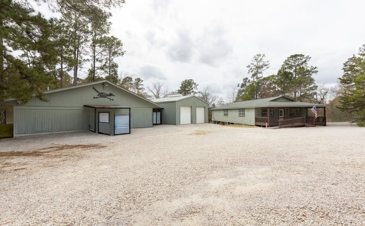 Pictures of Industrial, Mixed Use, Office property located at 861 TX-19, Huntsville, TX 77320 for sales - image #1