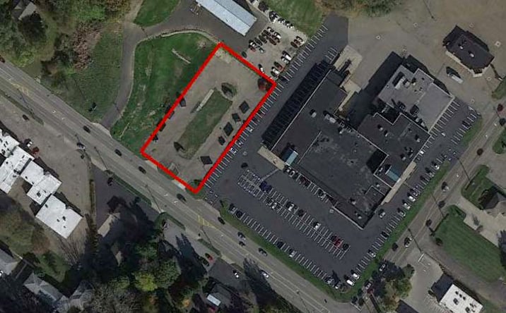 Pictures of Land property located at 5239 Fulton Dr NW, Canton, OH 44718 for sales - image #1