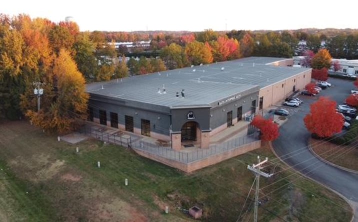 Pictures of Industrial property located at 6620 W W.T.Harris Blvd, Charlotte, NC 28269 for sales - image #1