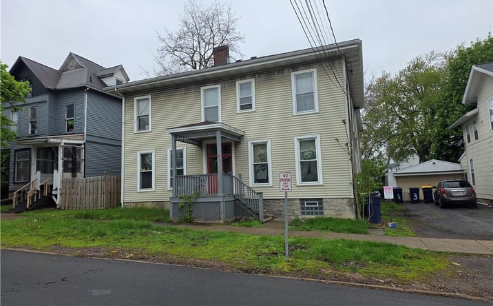 Pictures of Multifamily property located at 89 Pine St, Lockport, NY 14094 for sales - image #1