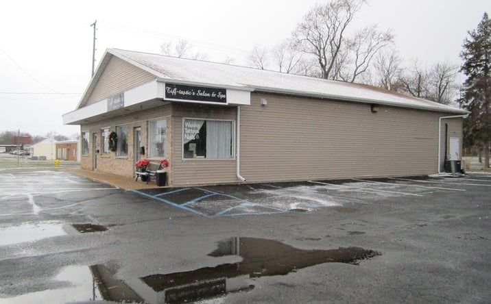 Pictures of Retail, Office property located at 1780 W Columbia Avenue, Battle Creek, MI 49015 for sales - image #1