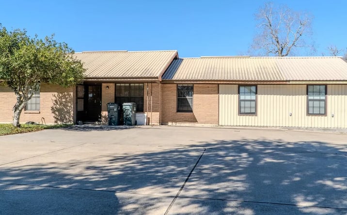Pictures of Retail, Land property located at 4959 US Hwy 90, Alleyton, TX 78935 for sales - image #1