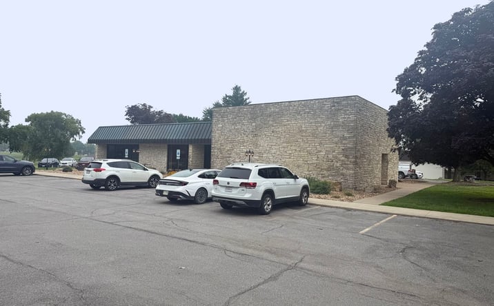 Pictures of Office property located at 3401 Pine Street & 810 W. 35th Street, Higginsville, MO 64037 for sales - image #1