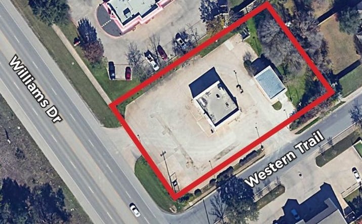 Pictures of Retail property located at 3401 Williams Dr, Georgetown, TX 78628 for sales - image #1
