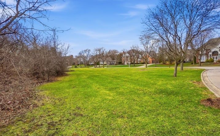 Pictures of Land property located at 9045 Turnberry Drive, Burr Ridge, IL 60527 for sales - image #1