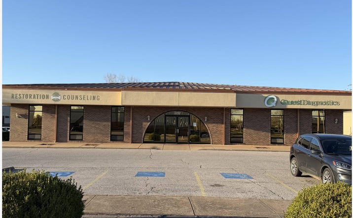 Pictures of Office property located at 2727 E 32nd St, Joplin, MO 64804 for sales - image #1