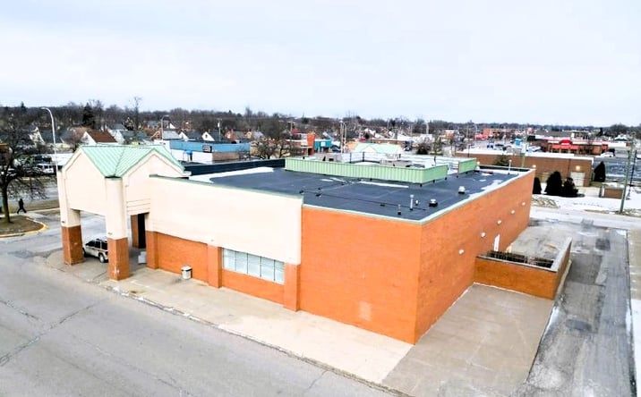 Pictures of Retail property located at 13545 Eureka Rd, Southgate, MI 48195 for sales - image #1