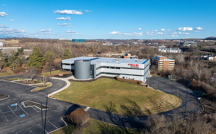 Pictures of Office property located at 100 Commerce Dr, Pittsburgh, PA 15275 for sales - image #1