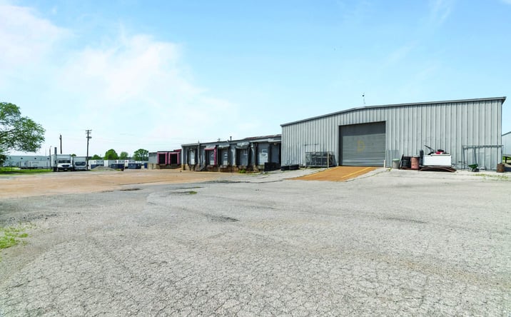 Pictures of Industrial, Office property located at 8122 Reilly Ave, St. Louis, MO 63111 for sales - image #1