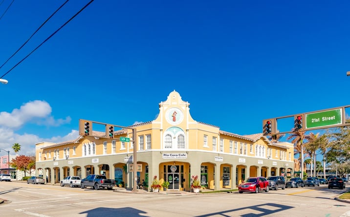Pictures of Multifamily, Office, Retail property located at 2101 14th Ave, Vero Beach, FL 32960 for sales - image #1