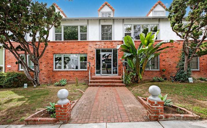 Pictures of Multifamily property located at 1429 N. Havenhurst Drive, West Hollywood, CA 90046 for sales - image #1