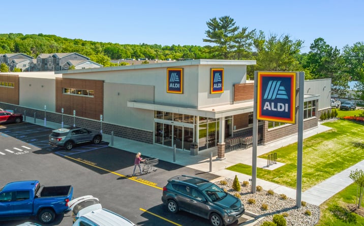 Pictures of Retail property located at 11755 Fulton Street, Lowell, MI 49331 for sales - image #1
