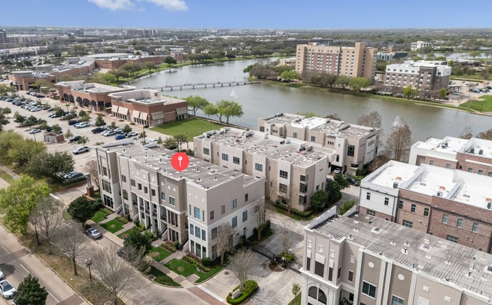 Pictures of Mixed Use, Office, Special Purpose property located at 1416 Lake Pointe Pkwy, Sugar Land, TX 77478 for sales - image #1