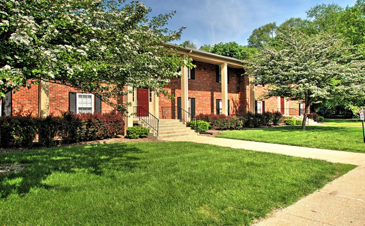 Pictures of Multifamily property located at Portsmouth Dr, Elkhart, Elkhart, IN 46517 for sales - image #1