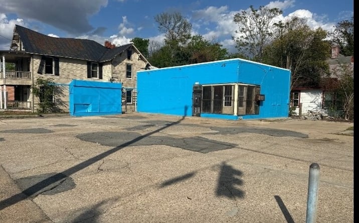 Pictures of Retail property located at 414 S John St, Goldsboro, NC 27530 for sales - image #1