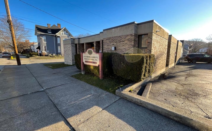 Pictures of Office property located at 1126 6th Ave, Beaver Falls, PA 15010 for sales - image #1