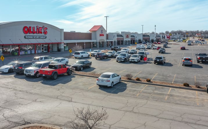 Pictures of Retail property located at 4201 S Noland Rd, Independence, MO 64055 for sales - image #1