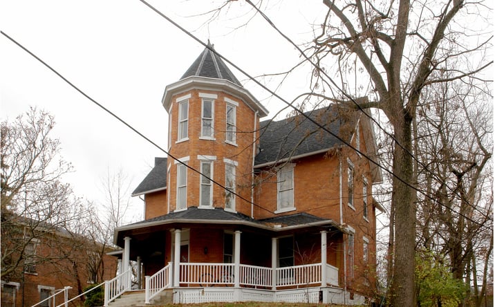 Pictures of Multifamily property located at 240 N Sandusky St, Delaware, OH 43015 for sales - image #1