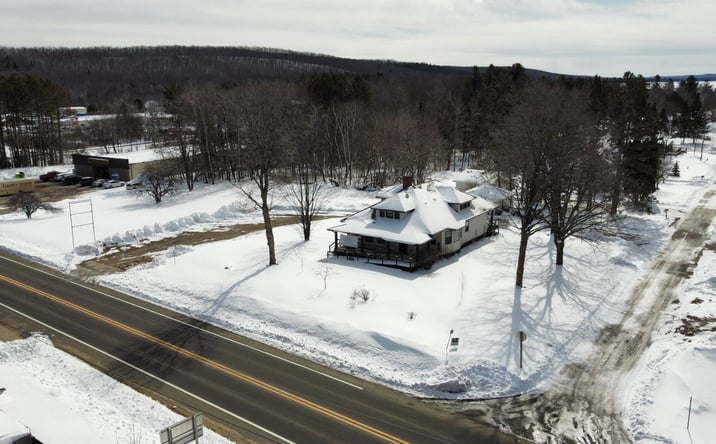 Pictures of Retail property located at 300 E Pioneer, Crandon, WI 54520 for sales - image #1