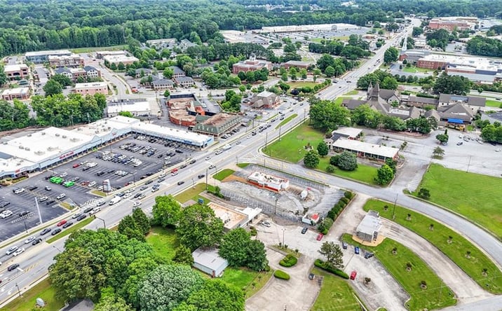 Pictures of Retail property located at 2484 E Main Street, Snellville, GA 30078 for sales - image #1
