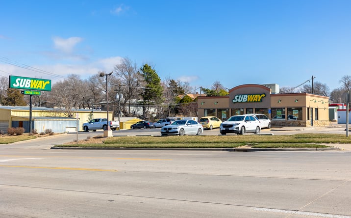 Pictures of Retail property located at 1511 Lincoln St, Concordia, KS 66901 for sales - image #1