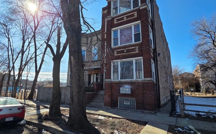 Pictures of Multifamily property located at 1130 S Albany Avenue, Chicago, IL 60612 for sales - image #1