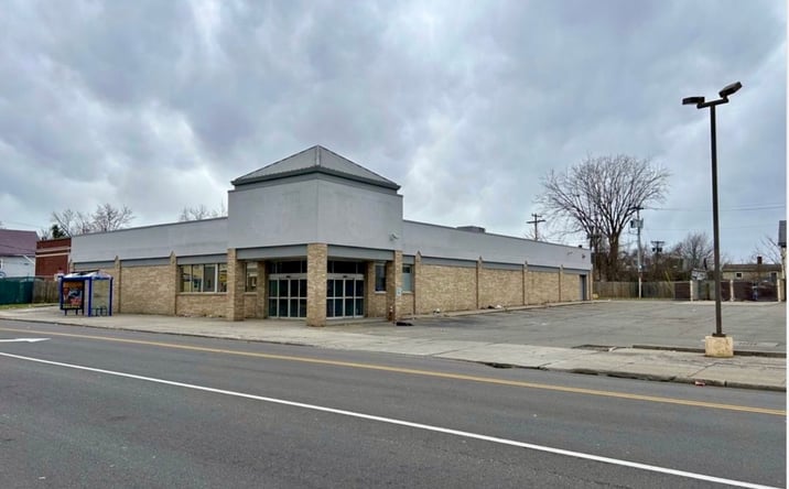 Pictures of Industrial, Retail property located at 2474 Bailey Ave, Buffalo, NY 14215 for sales - image #1