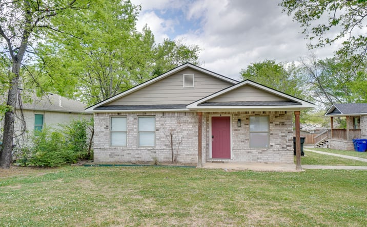 Pictures of Multifamily property located at 1621 S Q St, Fort Smith, AR 72901 for sales - image #1