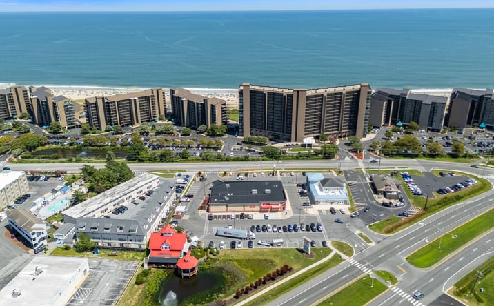 Pictures of Retail property located at 39820 Hickman Plaza Rd, Bethany Beach, DE 19930 for sales - image #1